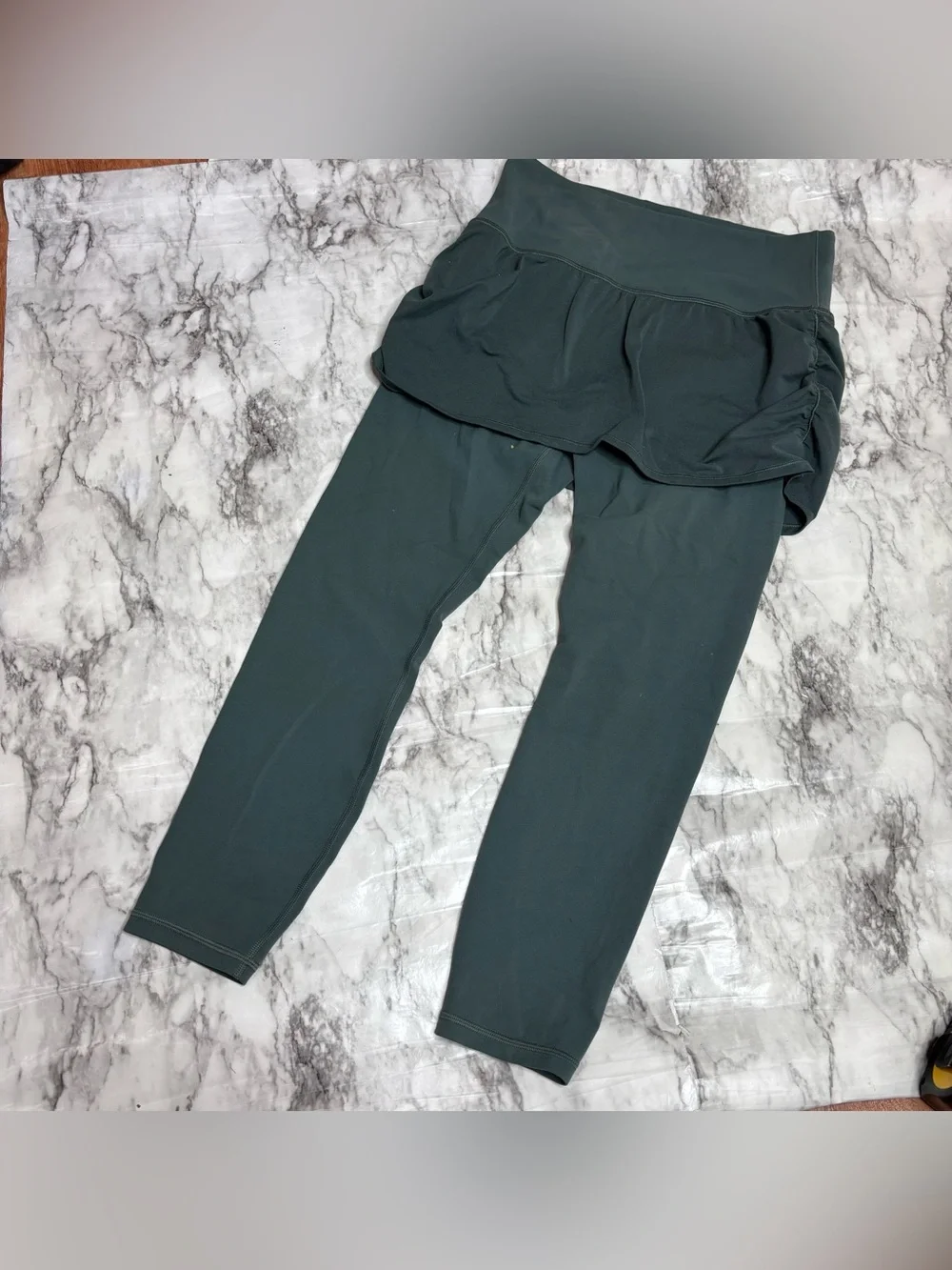 Athleta Elation 2 in 1 7/8 Tight Green Skirted Leggings Yoga Pants medium modest - Picture 6 of 7
